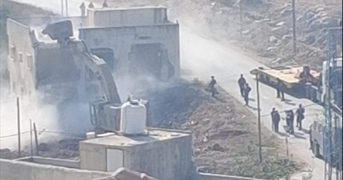 الاحتلال يهدم منزل عائلة أسير غرب سلفيت